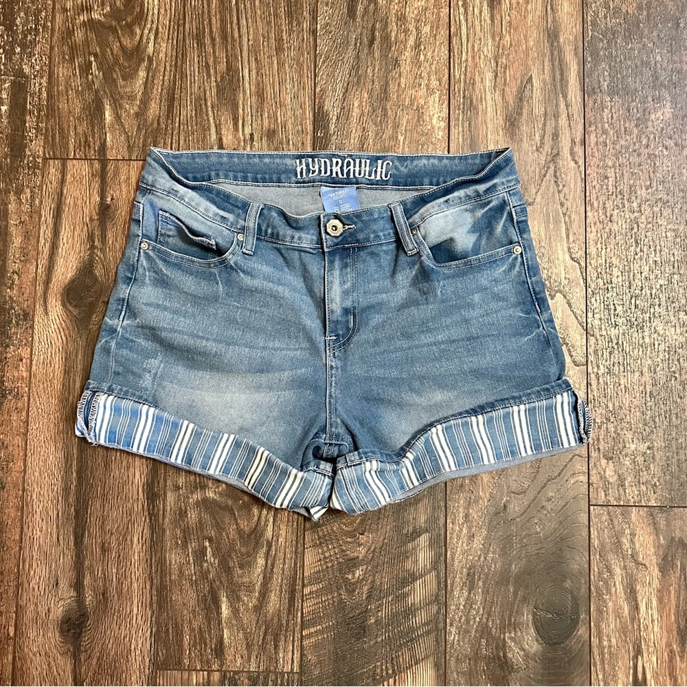 Hydraulic jean shorts size 12